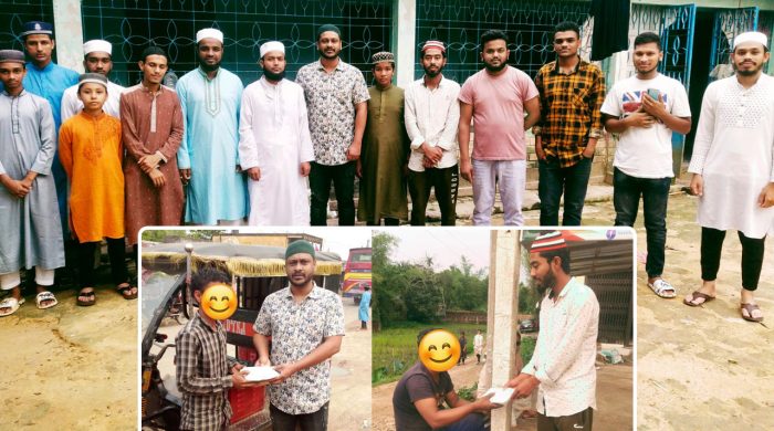 Iftar distribution of Munsibazar United Youth Society in Rajnagar